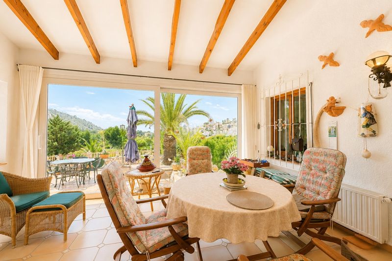 Foto b6d4d44f-1840-40b3-9fc5-3a844d852974. Casa a Paichi Moraira