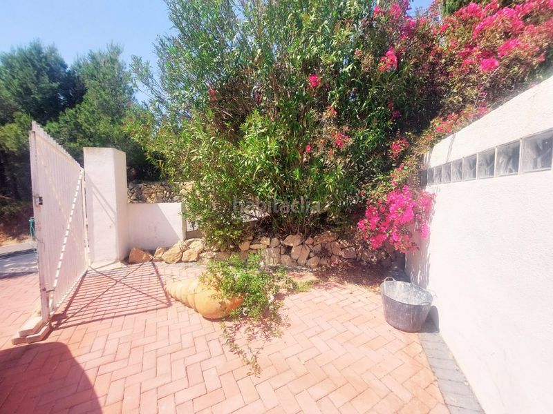 Foto 3c05bee2-fc26-47f8-a926-473e3369a926. Casa amb piscina a Altea ciudad Altea