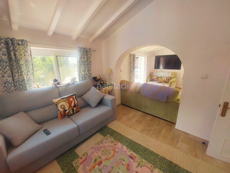 Foto a6fa5e44-b9e7-46ac-a6b9-bd497d5c9938. Casa amb piscina a Altea ciudad Altea