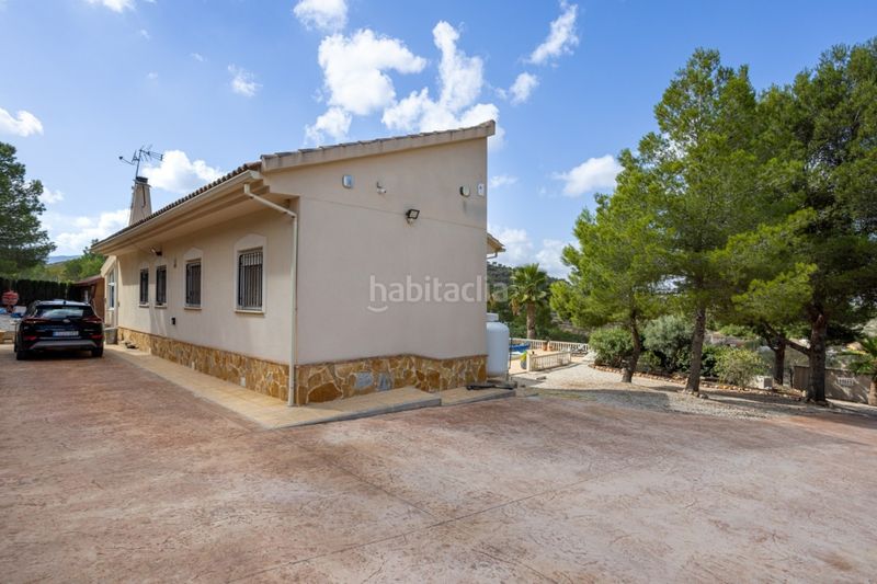 Foto a2db8062-5fb5-4992-b9ec-eabbf1c97a7d. Casa a Abanilla