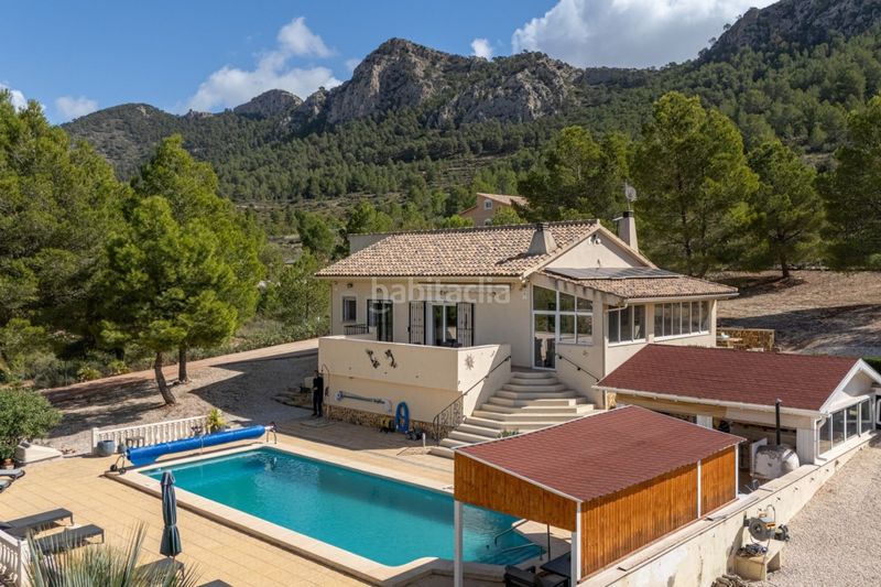 Foto b3ea70fa-0e18-4575-8e46-a2c47fa89dd8. Casa a Abanilla