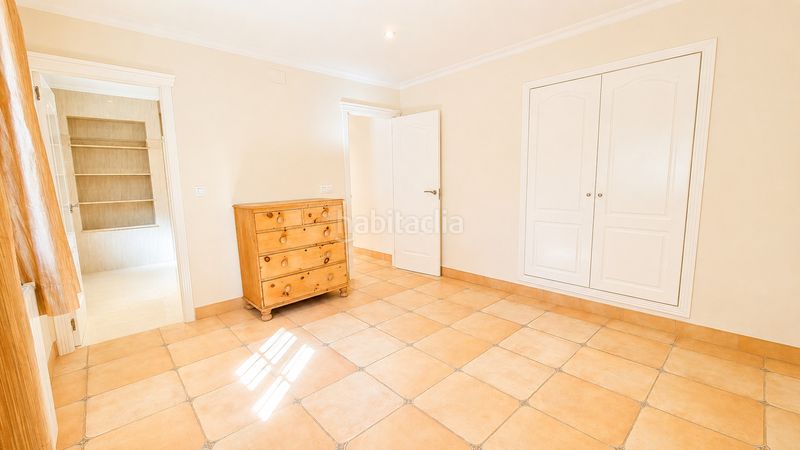 Foto b4ce1b9f-3380-4411-b9a3-90b8273d30f0. Casa amb xemeneia a La Granadella - Costa Nova Xàbia