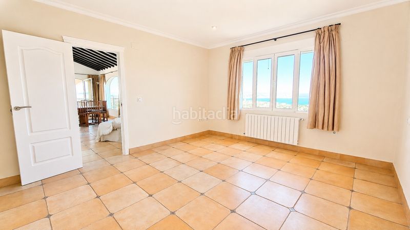Foto f788e6ca-b058-4bf7-9405-75e1d52654b6. Casa amb xemeneia a La Granadella - Costa Nova Xàbia
