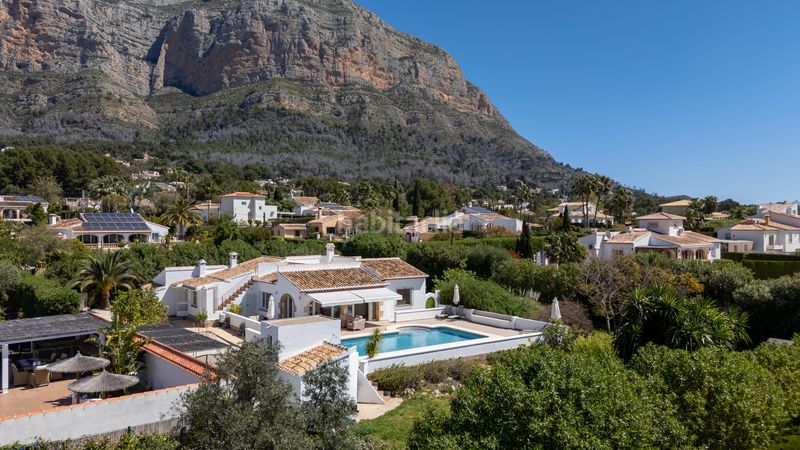 Foto 469d72fc-e55b-4432-8293-b0e287f4ba3e. Casa a Montgó - Ermita Xàbia