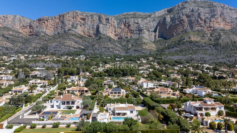 Foto e60b71a5-3456-4014-9b68-62e84bfd4d8a. Casa a Montgó - Ermita Xàbia