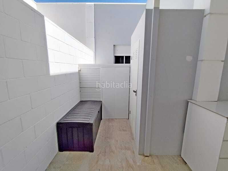 Foto 8a0cc267-64a0-4541-948f-dd624676195e. Casa adossada a Jerónimo y Avileses Murcia