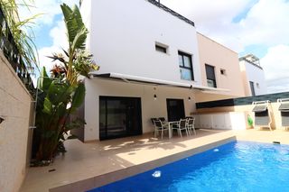Casa en Benijófar