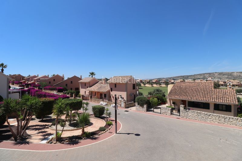 Foto fdfebc2e-f8a9-4170-858e-75bfc640c60b. Casa a Algorfa