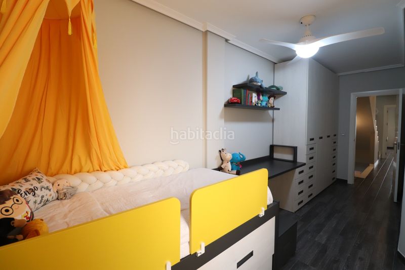 Foto e2e0698e-887e-4bc6-88bd-3448db24a87f. Casa adossada amb aparcament a Redován