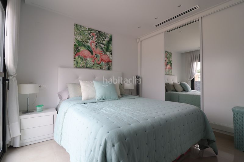 Foto f12e7225-c10c-40ea-8d77-3f33527b3183. Casa amb piscina a Benijófar