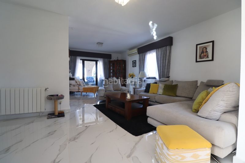 Foto b0f90590-9fa5-4884-b2fc-0e821ff89ed0. Casa amb aparcament piscina a Almoradí