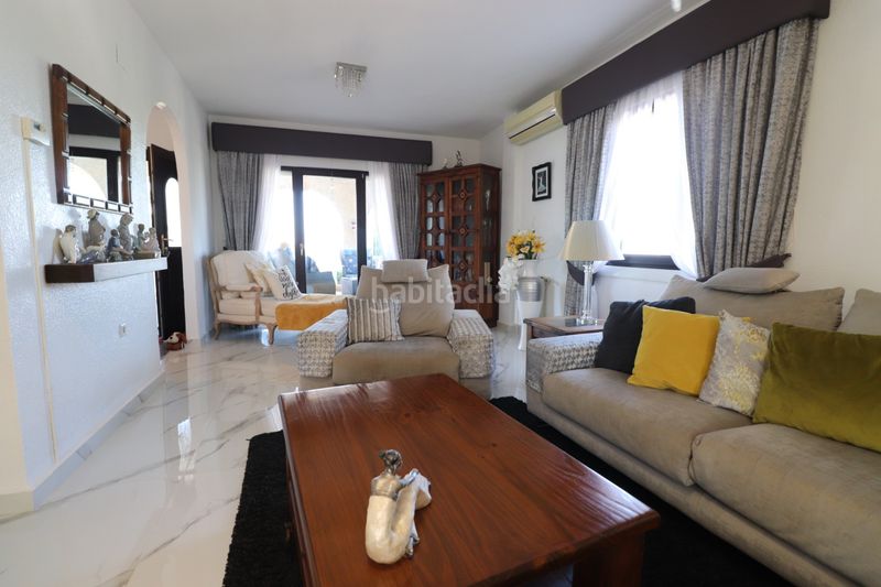 Foto b984ba6a-c0fb-4abd-b589-f6a9ad280754. Casa amb aparcament piscina a Almoradí