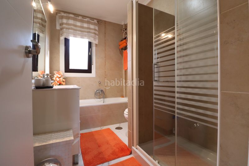 Foto de7ee31e-363f-46b7-a10b-67230e85357b. Casa amb aparcament piscina a Almoradí