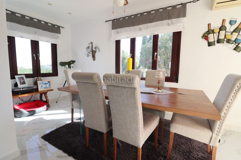 Foto f6f5f523-fce9-4557-84bc-3a33b00c68a6. Casa amb aparcament piscina a Almoradí