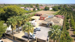 Country house in Almoradí