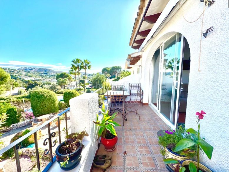 Foto 51903db5-c9f8-4b22-ad2f-77bae692d755. Semi detached house with parking in Pinar de Advocat-Cometa Moraira