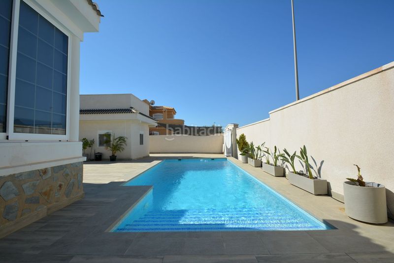 Foto 3d6adb4d-5fc7-42e4-8b77-c32eb9d9b742. Casa amb piscina a Lo Pepín Rojales