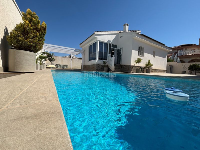 Foto 85319808-a422-48b2-a958-9bb7ed70241e. Casa amb piscina a Lo Pepín Rojales