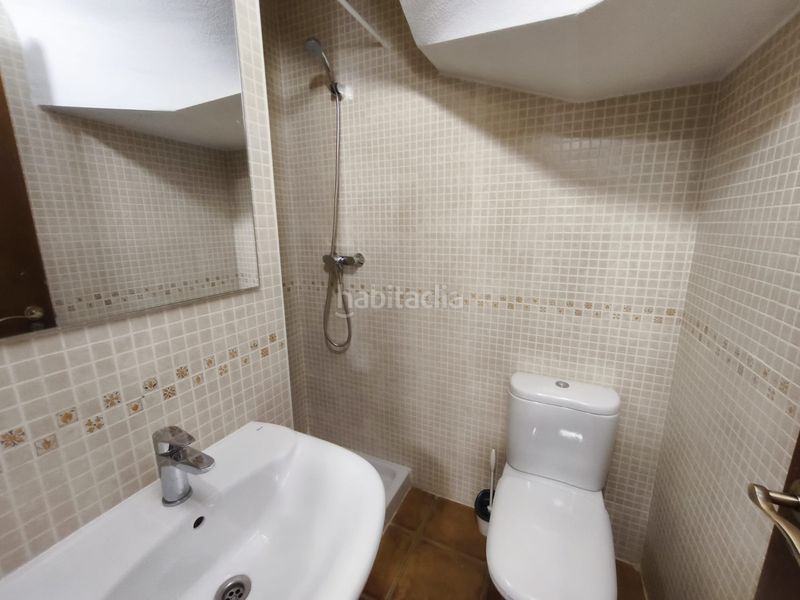 Foto 7d4c6a69-009f-4c89-96aa-3ae60ee85596. Casa adossada amb aparcament a Algorfa