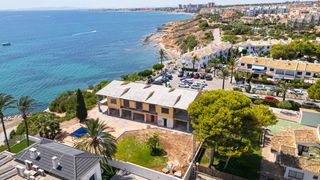 Haus in Cabo Roig