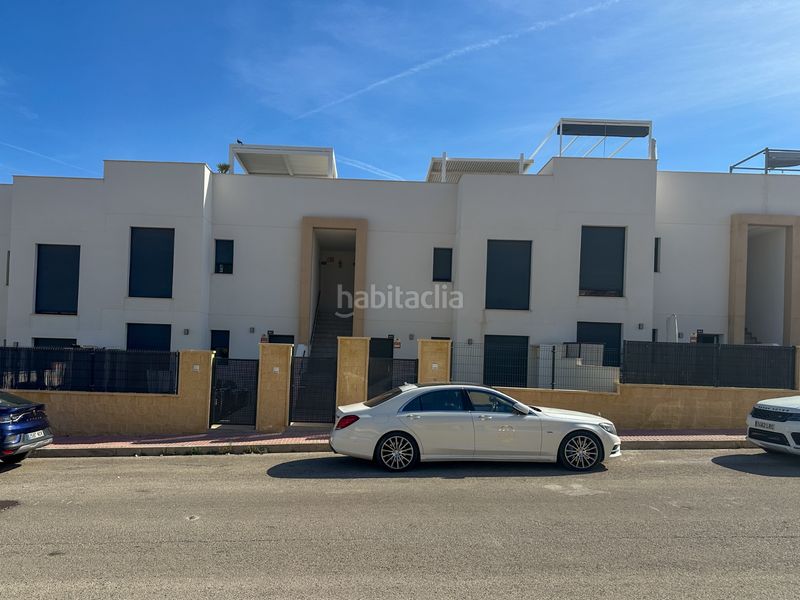 Foto c7867fea-6e1c-4016-82ff-dd0d5498c2d0. Casa a Los Almendros Orihuela