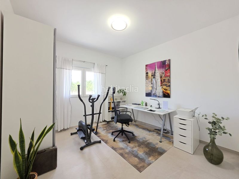 Foto cadf5397-0076-4631-89a3-8da6195288ac. Casa amb aparcament a Pinoso