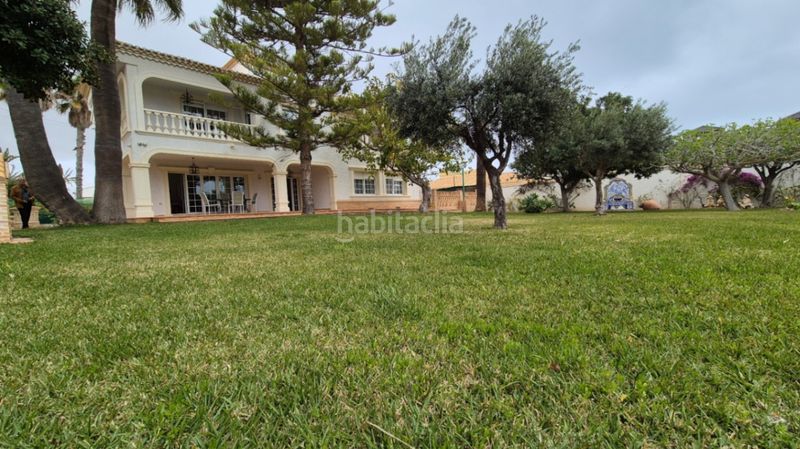 Foto d29a4c79-bb8e-433f-bd60-df58120ee7fd. Casa amb aparcament a Cabo Roig Orihuela
