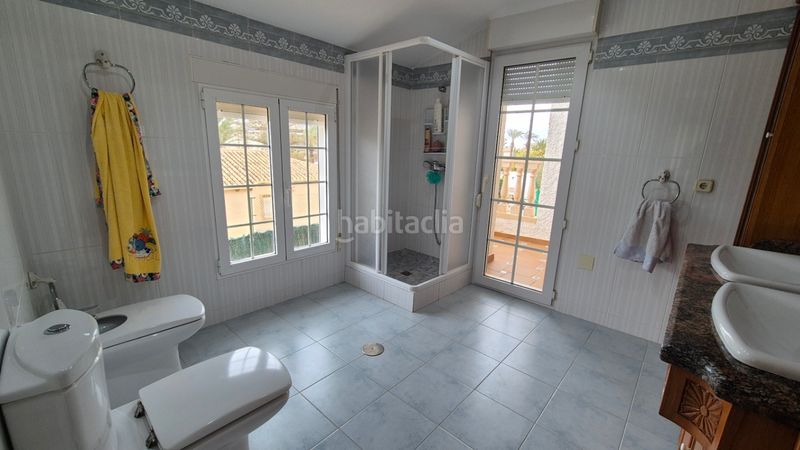 Foto ff2d80a1-368f-48f4-a1b2-024987391d28. Casa amb aparcament a Cabo Roig Orihuela