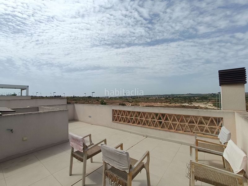 Foto df507554-48b5-47fc-83c7-7a5f23af39da. Casa a Benijófar