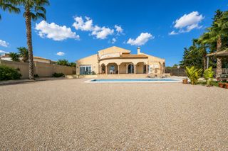 House in Gea y Truyols