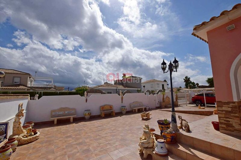 Foto 083e63e3-ee17-469a-976e-cd152ff265be. Casa a Cabo Roig Orihuela