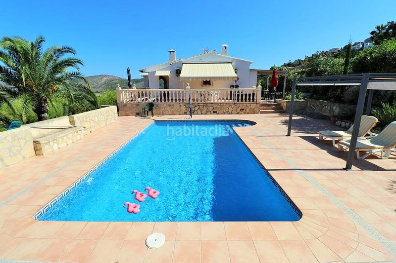 Foto cad3ad74-59a8-4276-9975-f8cb13c6b5a3. Casa a Centro Pedreguer