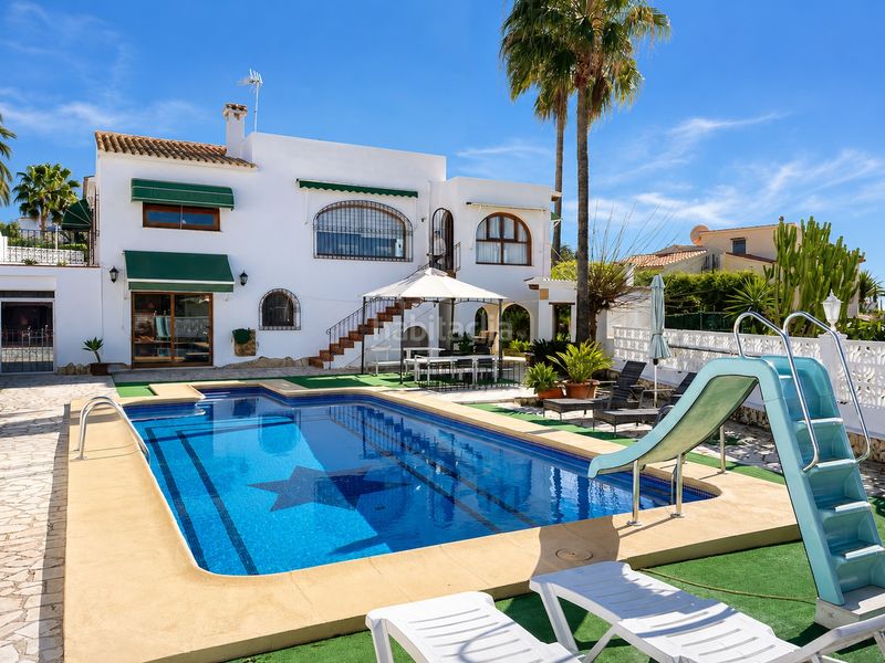Foto f196a17d-47e7-44ce-9ea8-5e84f2fe7462. Casa a La Viña-Montemar-San Jaime Benissa