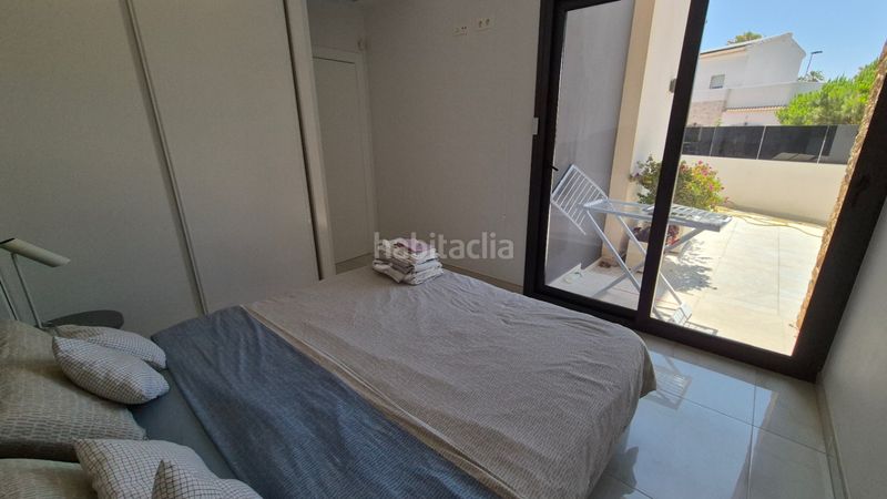Foto 891194d9-8487-4bf4-a990-58ca7867dc4b. Casa a Zona los Frutales Torrevieja