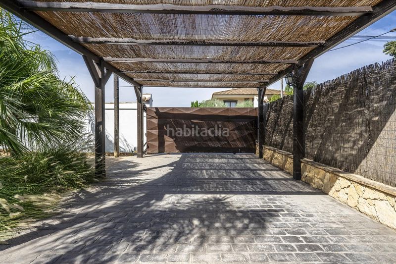 Foto ea9bc760-590d-4d00-9dfe-99bb77b07106. Casa a Beniel