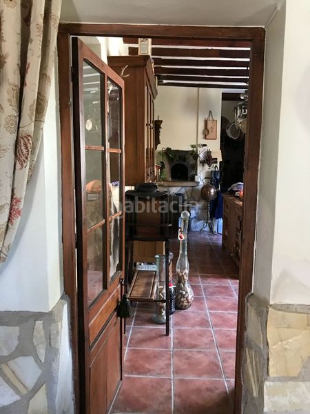Foto a599b98e-95ce-4ba1-b5ac-d71ec0df1cf4. Local comercial a Monòver