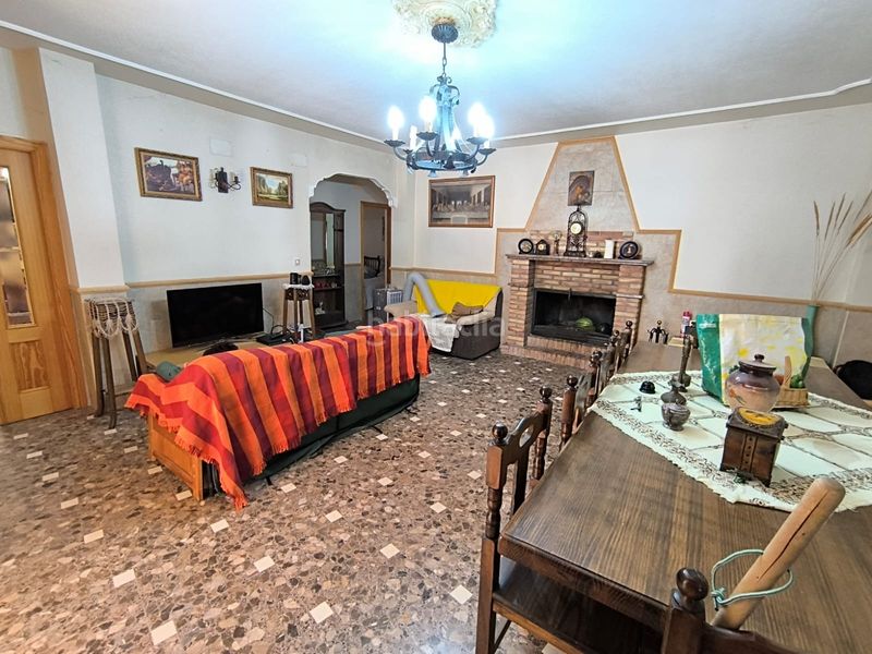 Foto 2c6ec1a3-3f73-4ae1-a4b6-f139842840f4. Casa amb aparcament a Jumilla