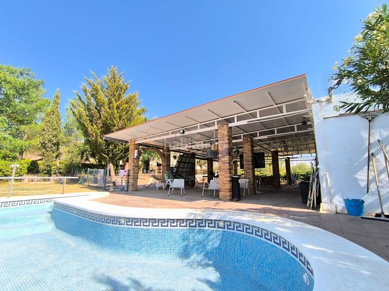Foto e4feed97-e133-4497-9916-b15ff3b585b8. Casa amb aparcament a Jumilla