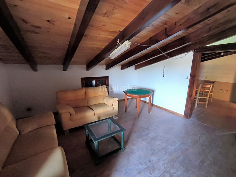 Foto 5fabd499-6c54-4eb3-a39d-6d2c9d99f9a7. Casa amb aparcament piscina a Yecla
