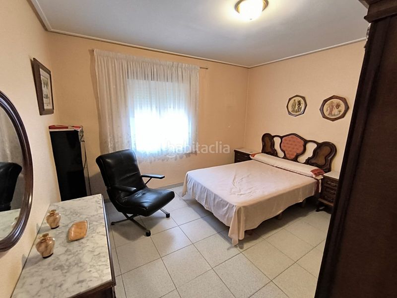 Foto c45e9021-d4b3-4a57-8f6f-bfa91722807e. Casa amb aparcament piscina a Yecla