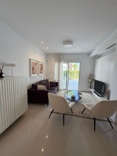 Foto 57ef7c1d-ef98-411e-9166-29bf7be6e156. Casa amb aparcament a Benijófar