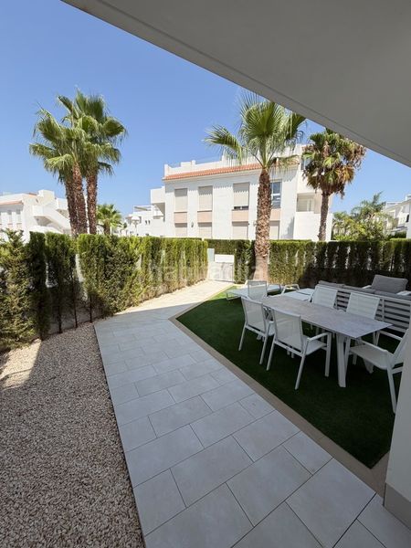 Foto cee88a42-8130-4706-b46b-369fcbdd9692. Casa amb aparcament a Benijófar