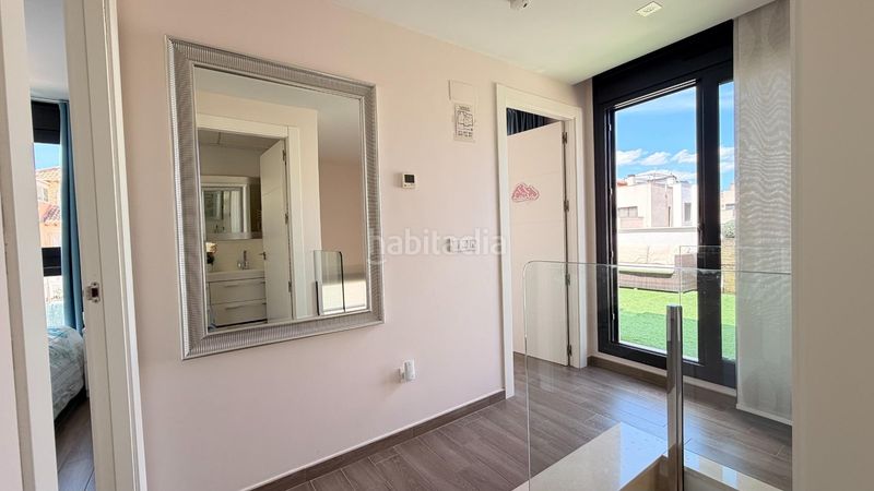 Foto 1344a7ce-d610-4cbb-b371-8d8474683031. Casa amb piscina a Parque Acuático - Sector 25 Torrevieja