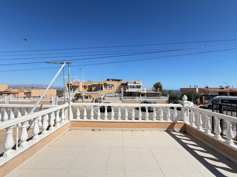 Foto 532589d3-9841-4822-a1fd-b13e296713b1. Casa adosada en Panorama-Sierramar Santa Pola