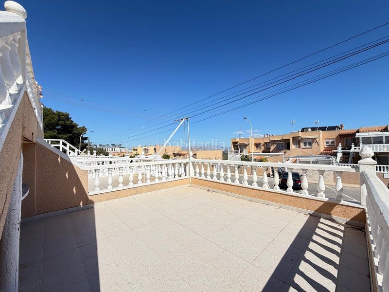 Foto 9ce96d1c-5da1-4aae-a74f-81052cea549c. Casa adosada en Panorama-Sierramar Santa Pola