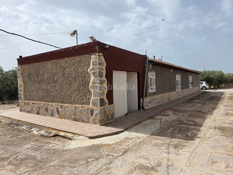 Foto a62d789f-20bc-40df-82f9-7926526e05da. Casa amb aparcament a Aigües