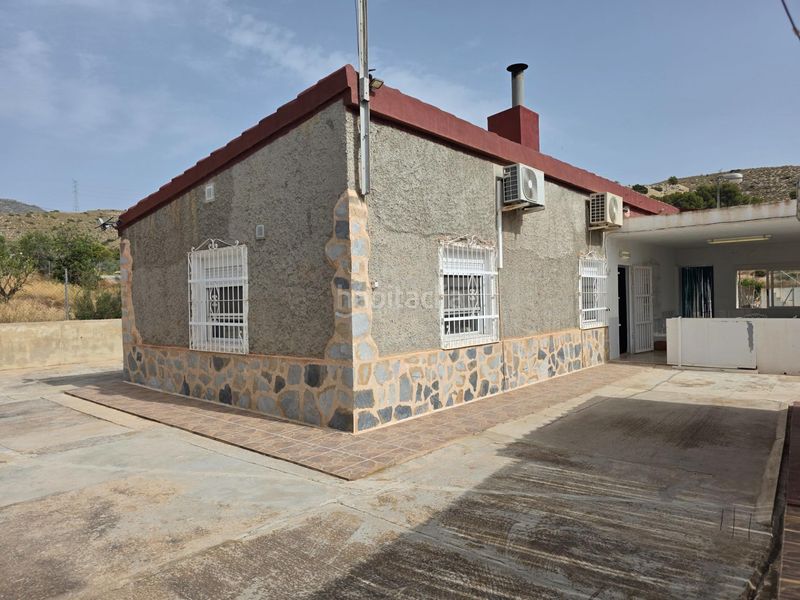 Foto f2547489-6fa0-4f47-bb2e-8c27b8b0fe8a. Casa amb aparcament a Aigües