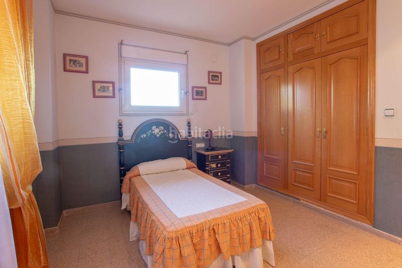 Foto 0effec89-b551-46e2-8322-f53fd6cc7d98. Casa amb aparcament a Cocentaina