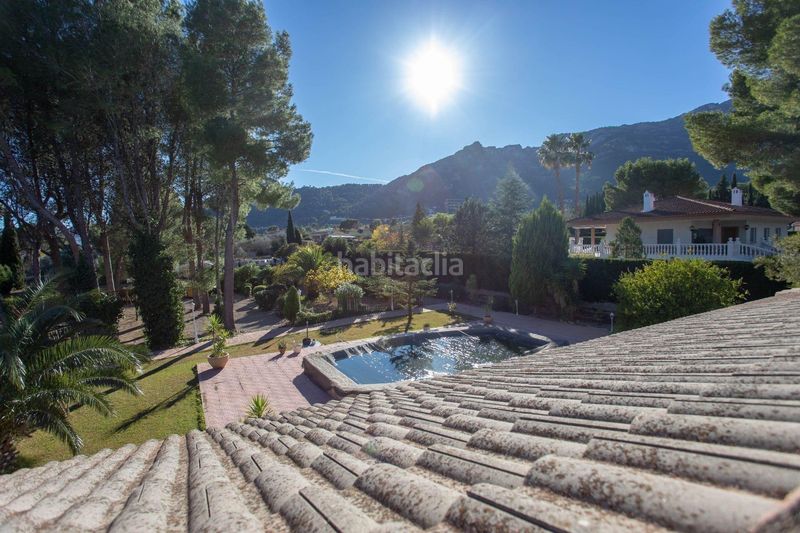 Foto c89c77c2-ea9b-485b-a4f4-dfe26877c358. Casa amb aparcament a Cocentaina