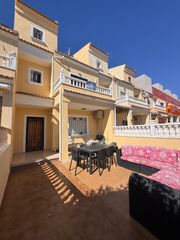 Casa adosada en Lomas de Cabo Roig - Los Dolses
